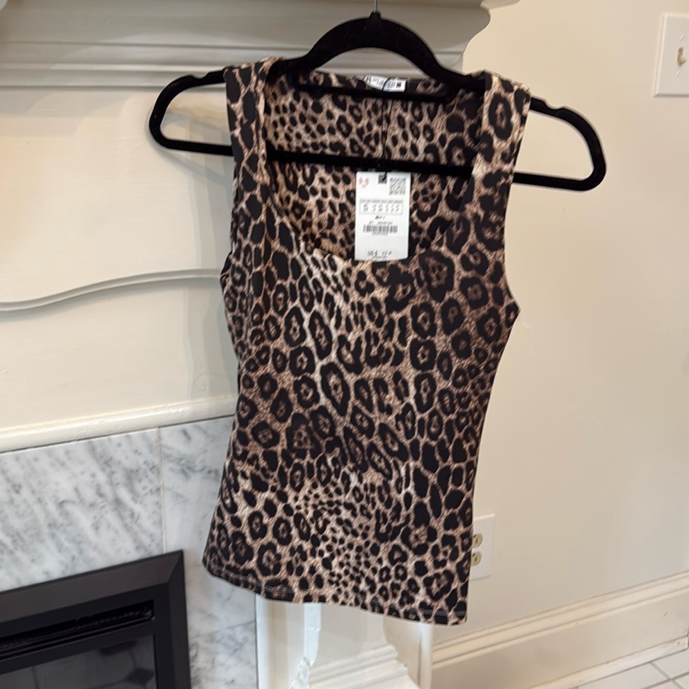 NWT Zara leopard top.